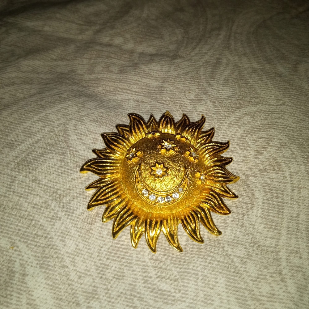 Broach